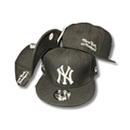 New York Yankees with White Embroidered Logo and "New York or Nowhere" Script Black Snapback Cap