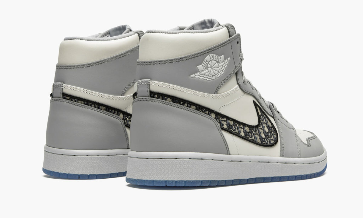 Air Jordan 1 Retro High "Dior" Sneakers