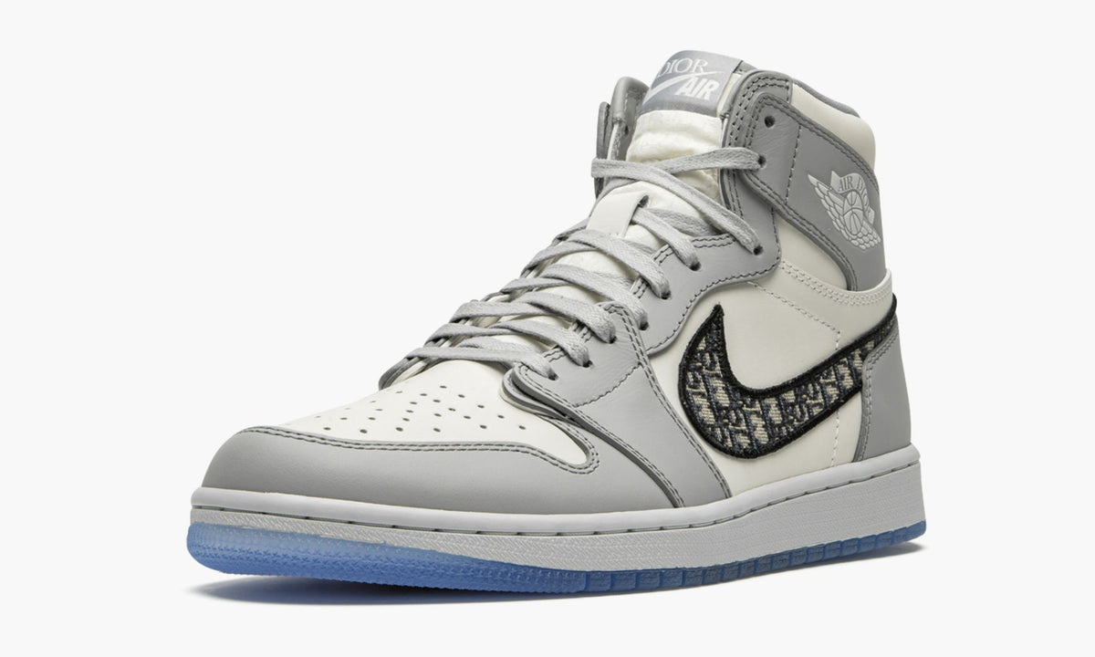 Air Jordan 1 Retro High "Dior" Sneakers