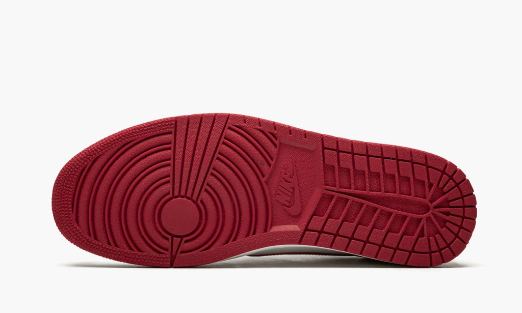 Air Jordan 1 Retro Low OG "White / Varsity Red" Sneakers